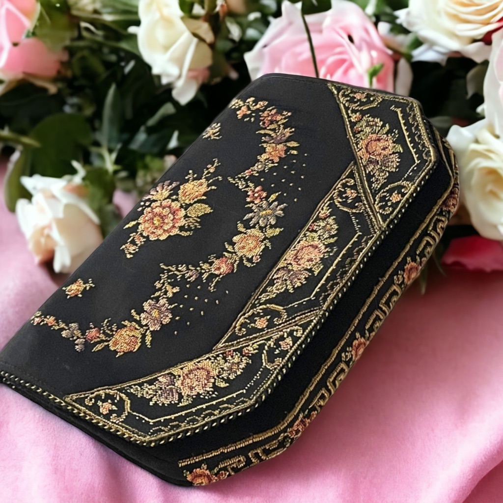 Antique Floral Petite Point 1920s Flower Roses Clutch Purse